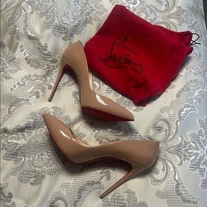 Christian Louboutin Beige Patent Leather Pumps
